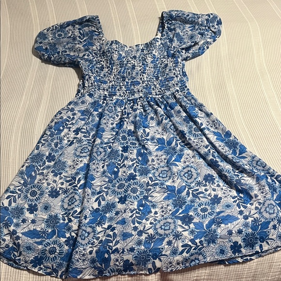 Sincerely Jules Blue and White Floral Dress - Picture 3 of 3